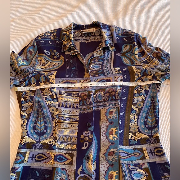 Vintage 90s Tunic length Louben Blouse. Size 6. - Picture 10 of 16